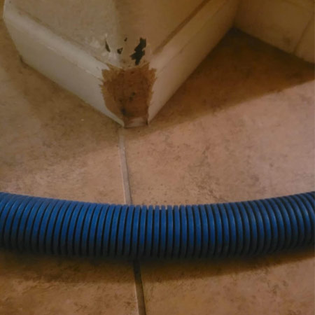 Hose damage to corner - no corner guards